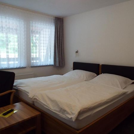 Hotel Garni Zum Reinhardswald Gewissenruh Экстерьер фото