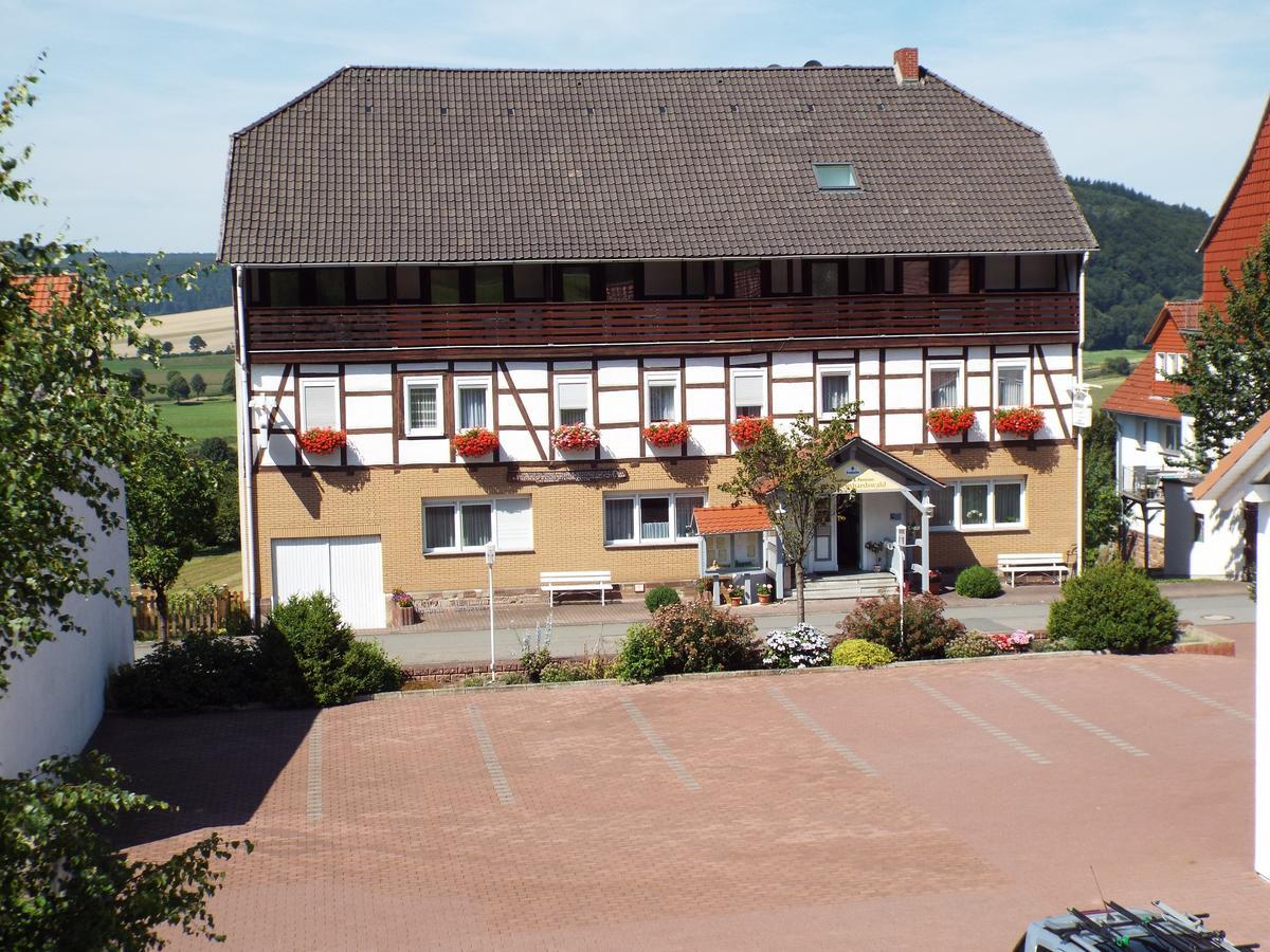 Hotel Garni Zum Reinhardswald Gewissenruh Экстерьер фото