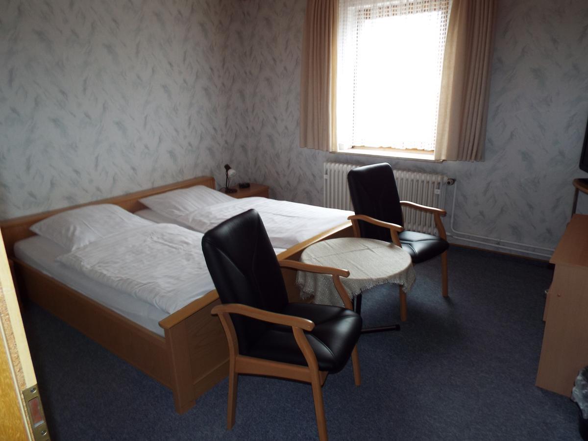 Hotel Garni Zum Reinhardswald Gewissenruh Экстерьер фото